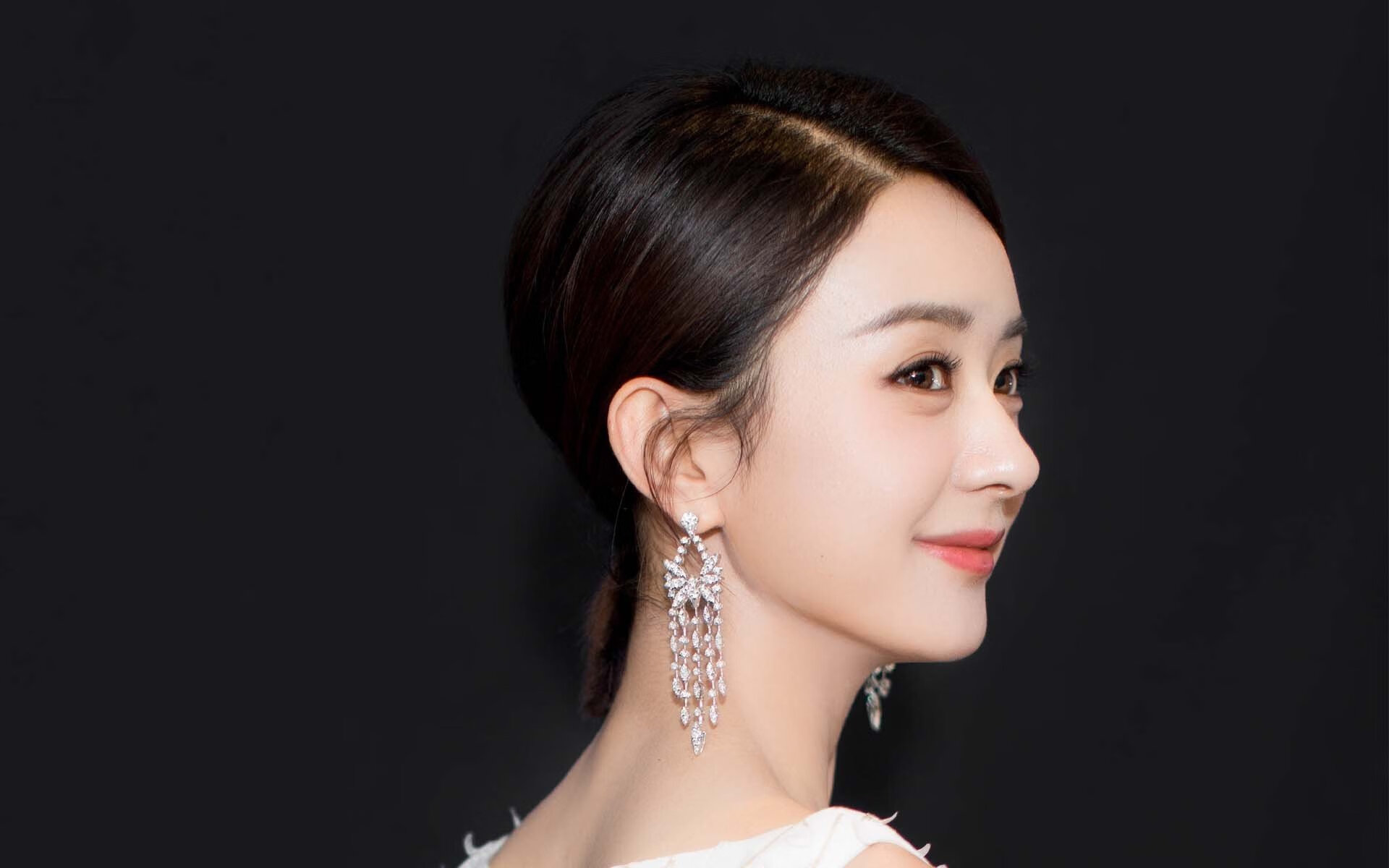 爱游戏官方网站-体育新闻中心跨界明星动态，体育明星跨界娱乐圈