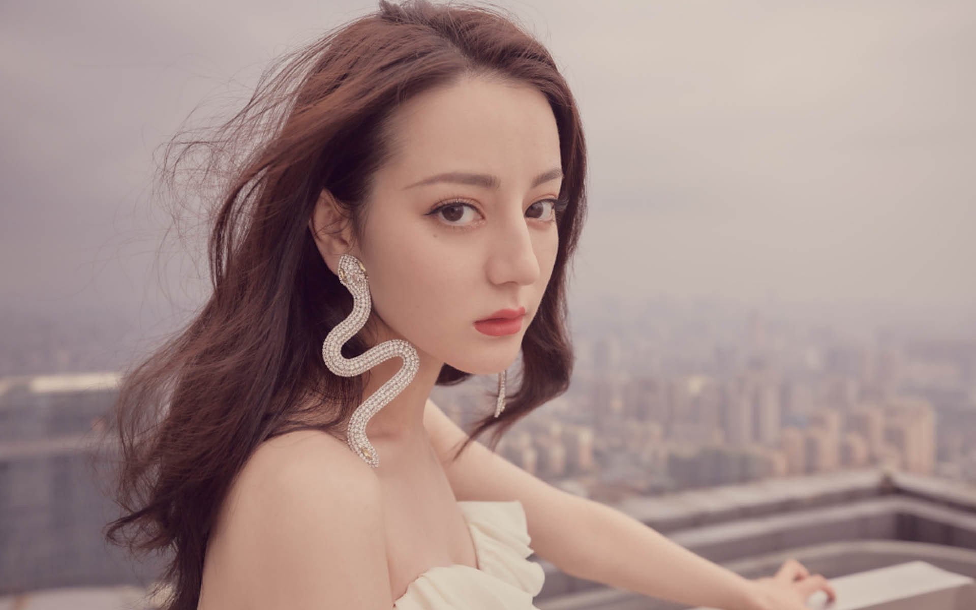 AYX SPORTS-格鲁吉亚女篮在欧洲锦标赛中表现抢眼，期待突破极限，格鲁吉亚篮球厉害吗