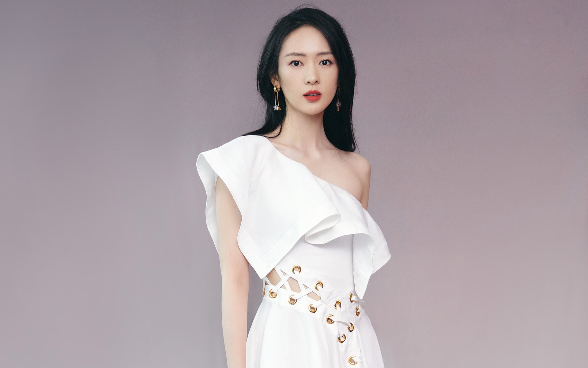 爱游戏娱乐网址-职业俱乐部引入高水平外教推动训练节奏和强度，国内外职业俱乐部的发展