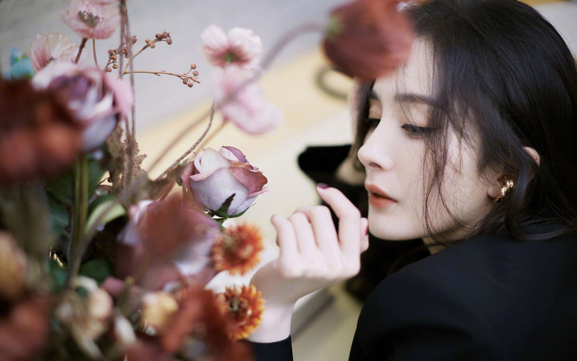 艾比·德尔福：南非羚羊队的防线主力，助力球队稳固后防